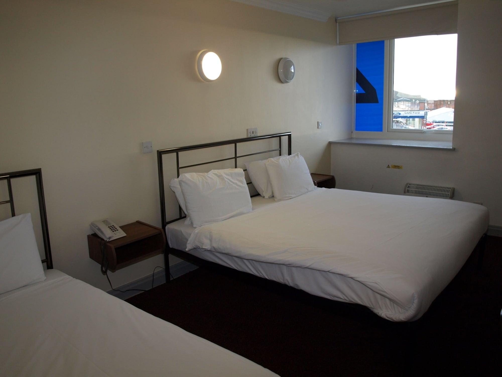 247Hotel.Com Oldham Buitenkant foto