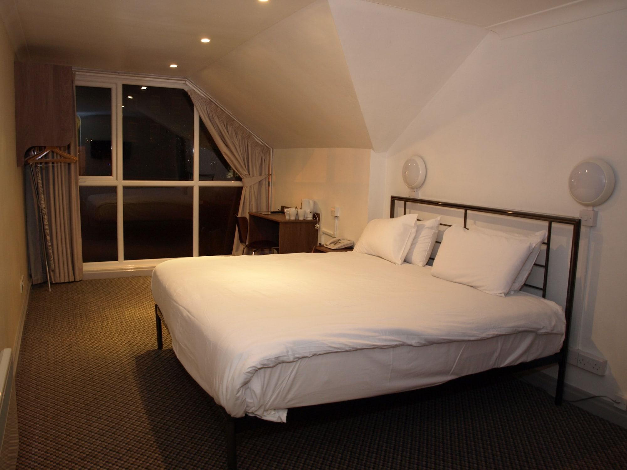 247Hotel.Com Oldham Buitenkant foto