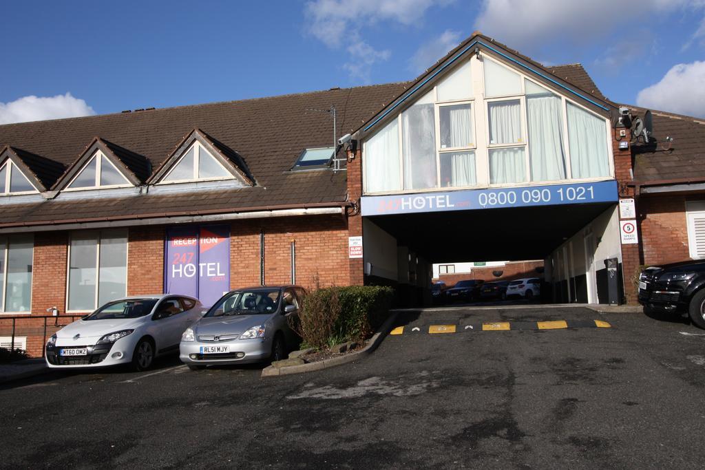 247Hotel.Com Oldham Buitenkant foto